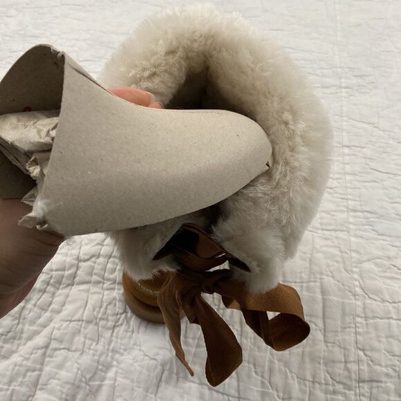 (Right Boot Only)Koolaburra Cozy Brown Fur-Lined Women's Boot size 9 - Picture 7 of 8